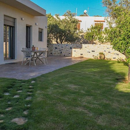 Paul'S Villa Плакиас Екстериор снимка